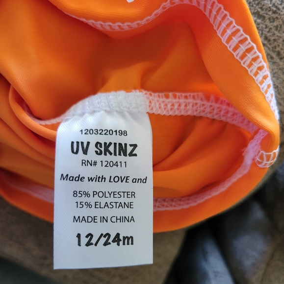 UV Skins Orange Rash Guard UPF 50 - Picture 4 of 4